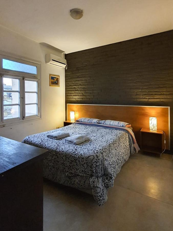 Hostel Carlos Gardel بوينس آيرس المظهر الخارجي الصورة