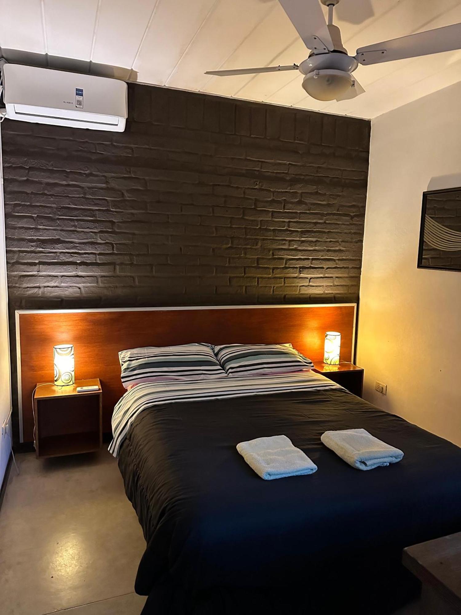 Hostel Carlos Gardel بوينس آيرس المظهر الخارجي الصورة